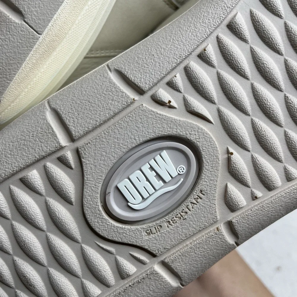 DREW ivory leather